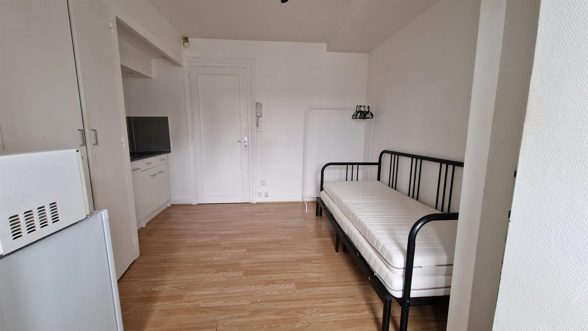 Appartement à louer, 12m², Tours