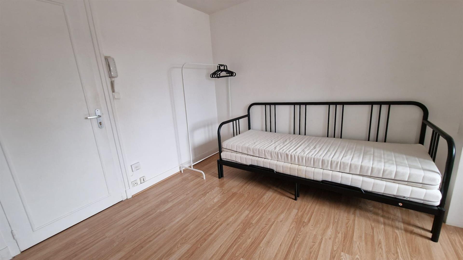 Appartement à louer, 12m², Tours