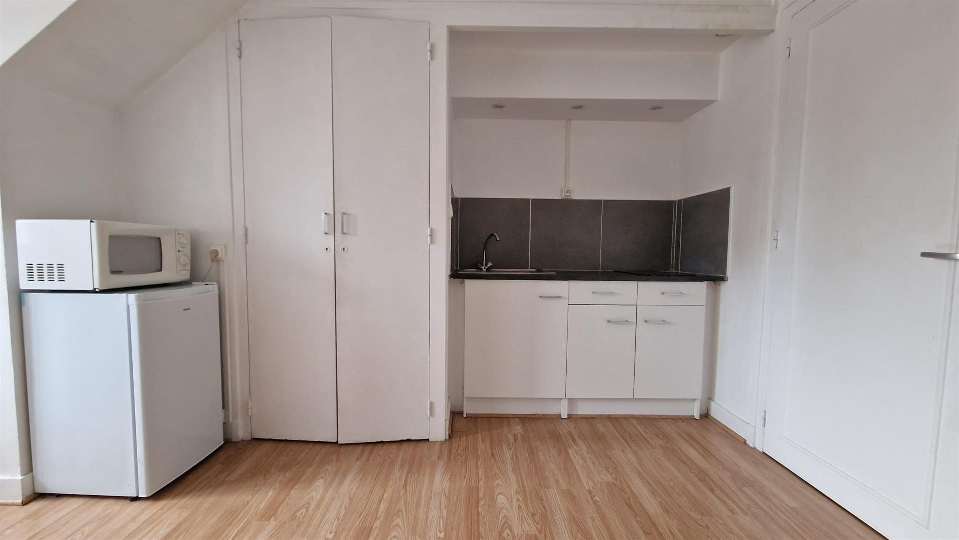 Appartement à louer, 12m², Tours