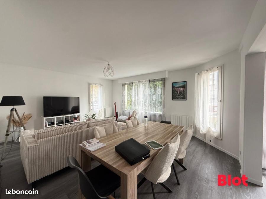 Appartement à louer, 73m², Vern-sur-Seiche