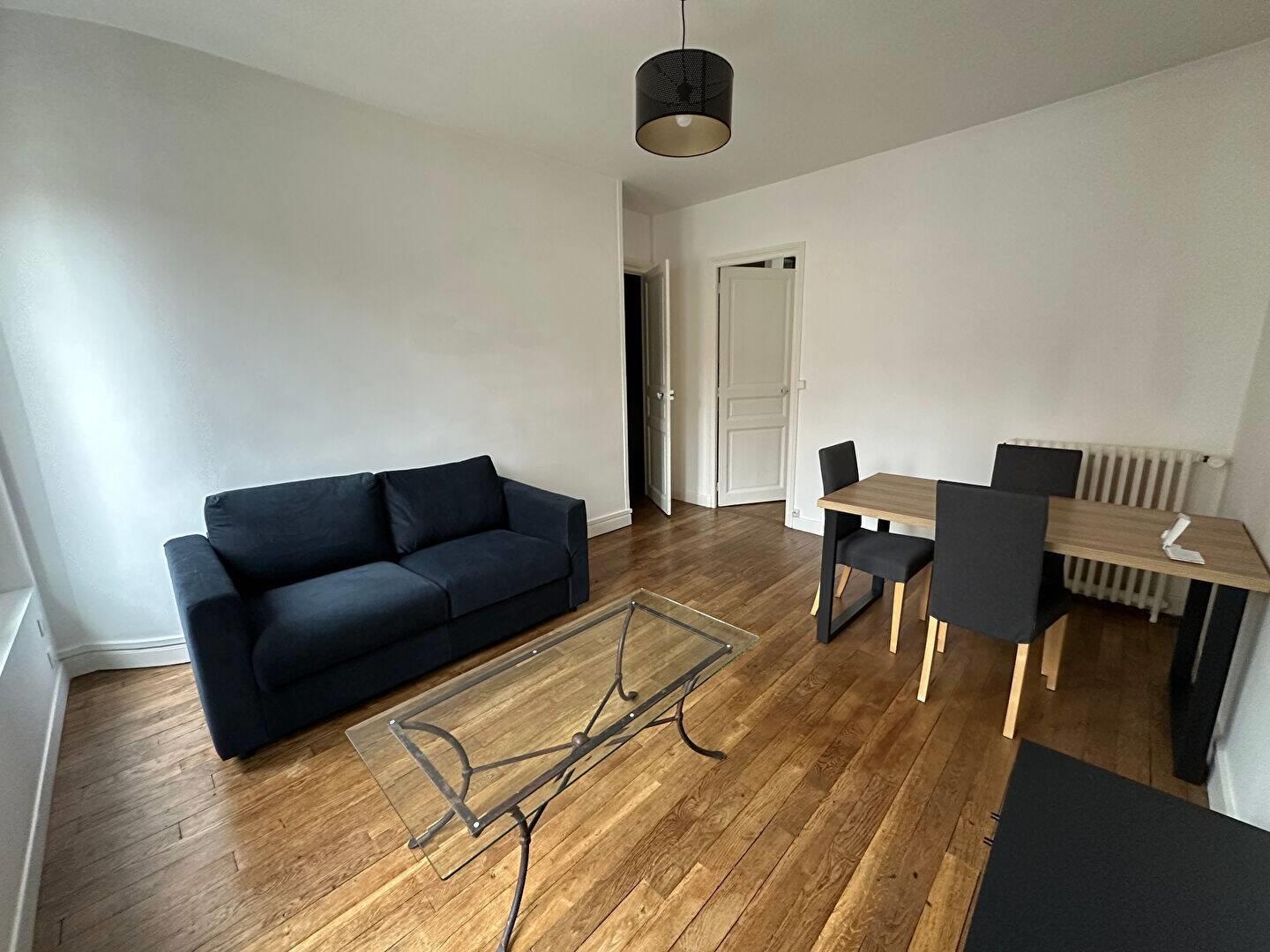 Appartement à louer, 49m², Reims