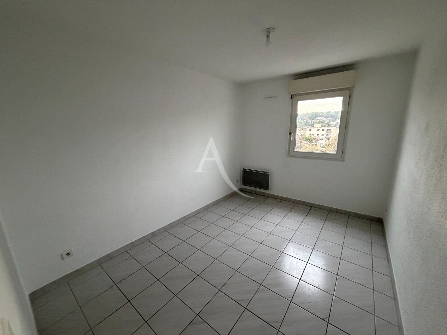Appartement à louer, 45m², Nîmes