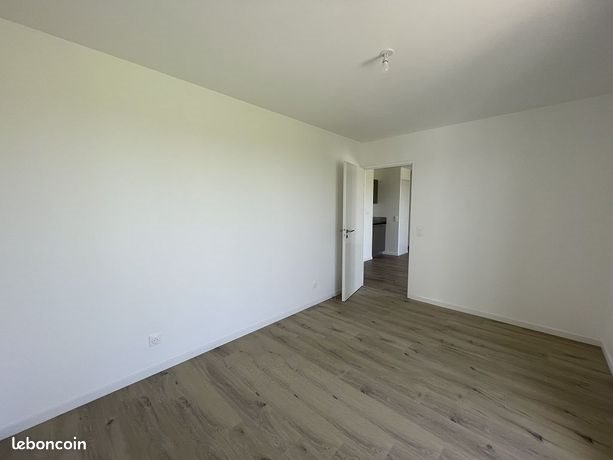 Appartement à louer, 39m², Carpiquet