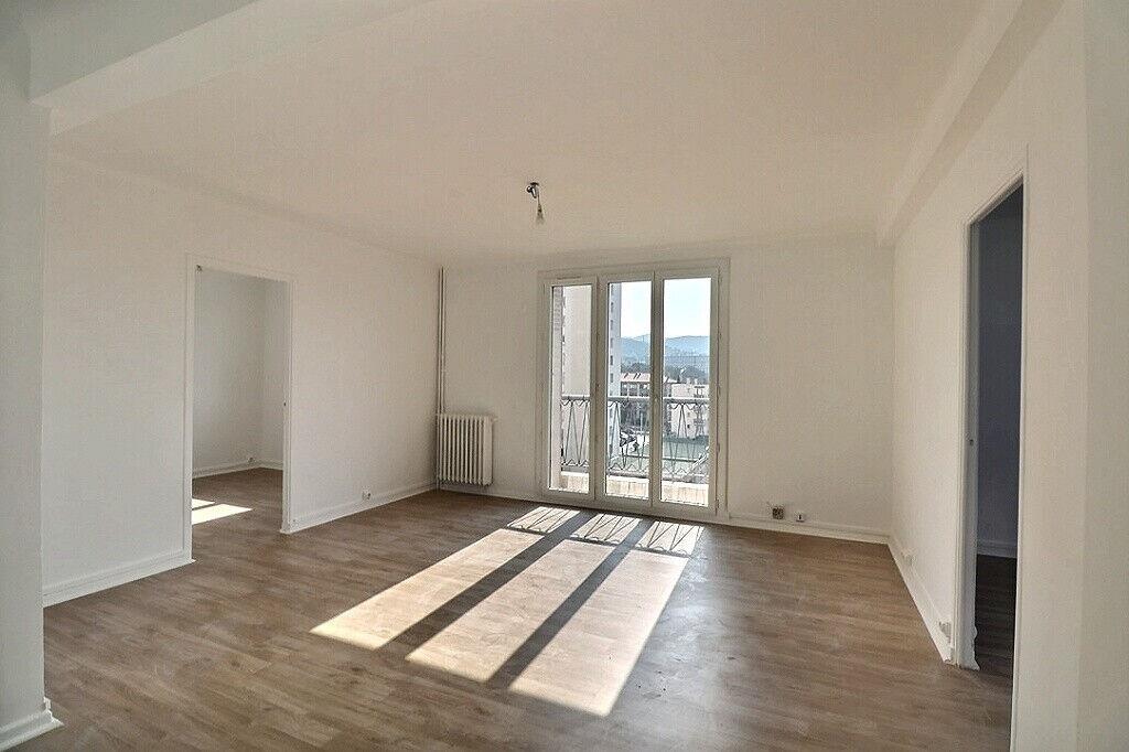 Appartement à louer, 65m², Marseille 9ème