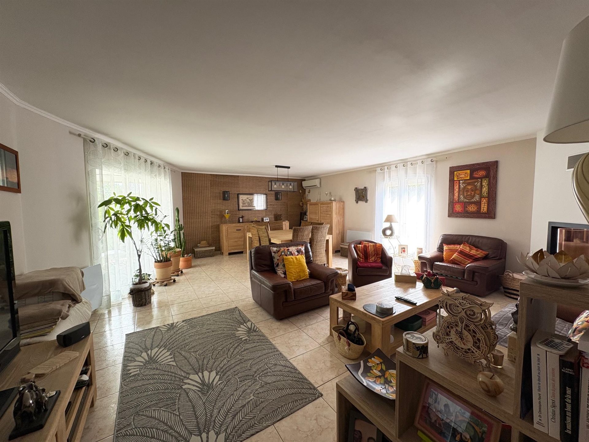 Maison à vendre, 150m², Plaissan