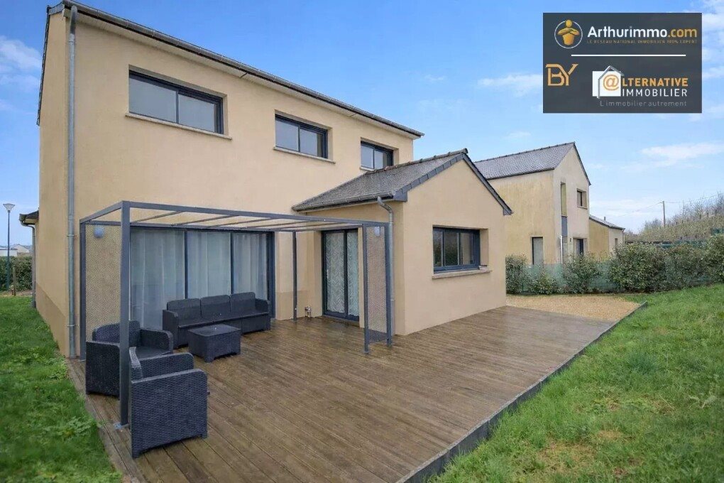 Maison à vendre, 113m², Brécé