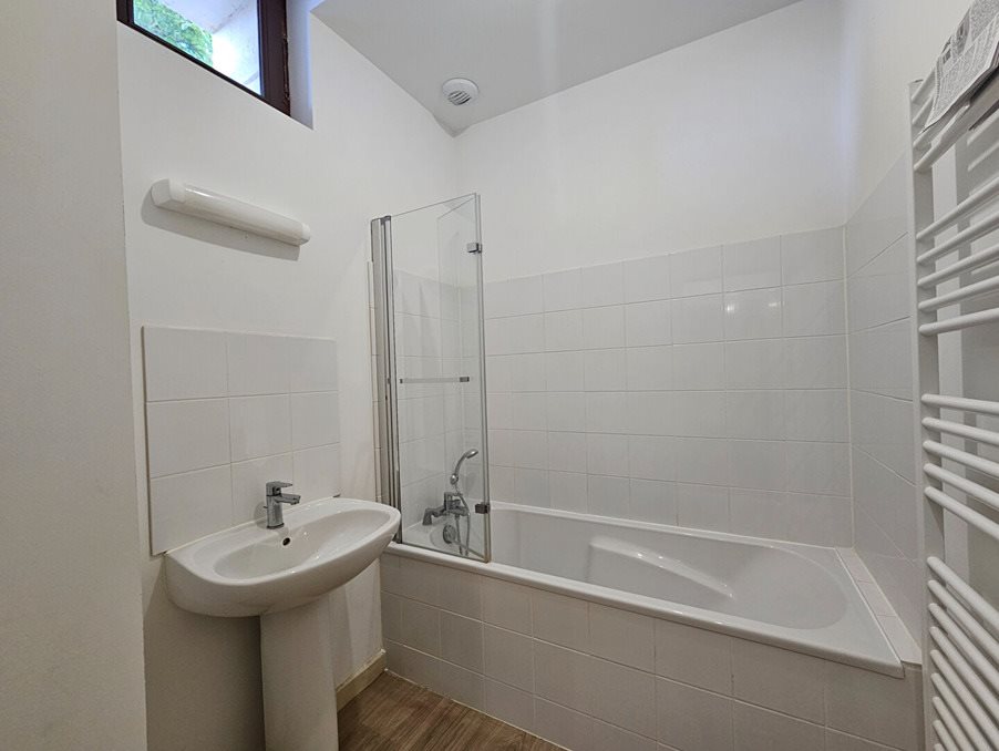 Appartement à louer, 43m², Gennes