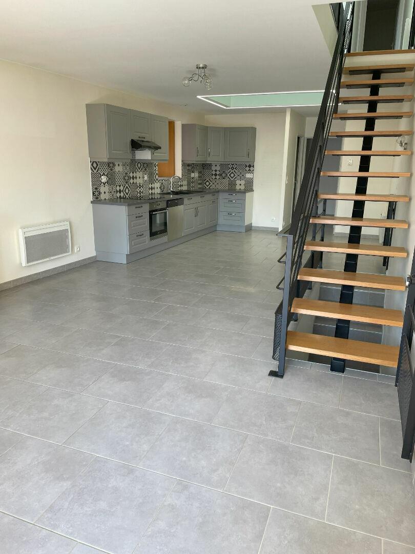 Maison à louer, 111m², Lacrost