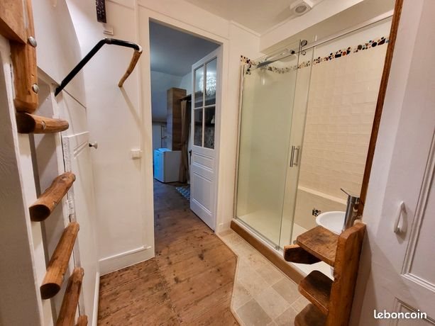 Appartement à louer, 21m², Saint-Etienne