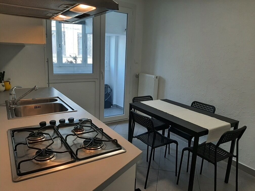 Appartement à louer, 59m², Saint-Etienne