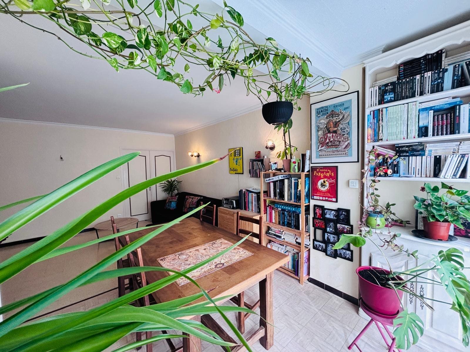 Appartement à vendre, 80m², Arles