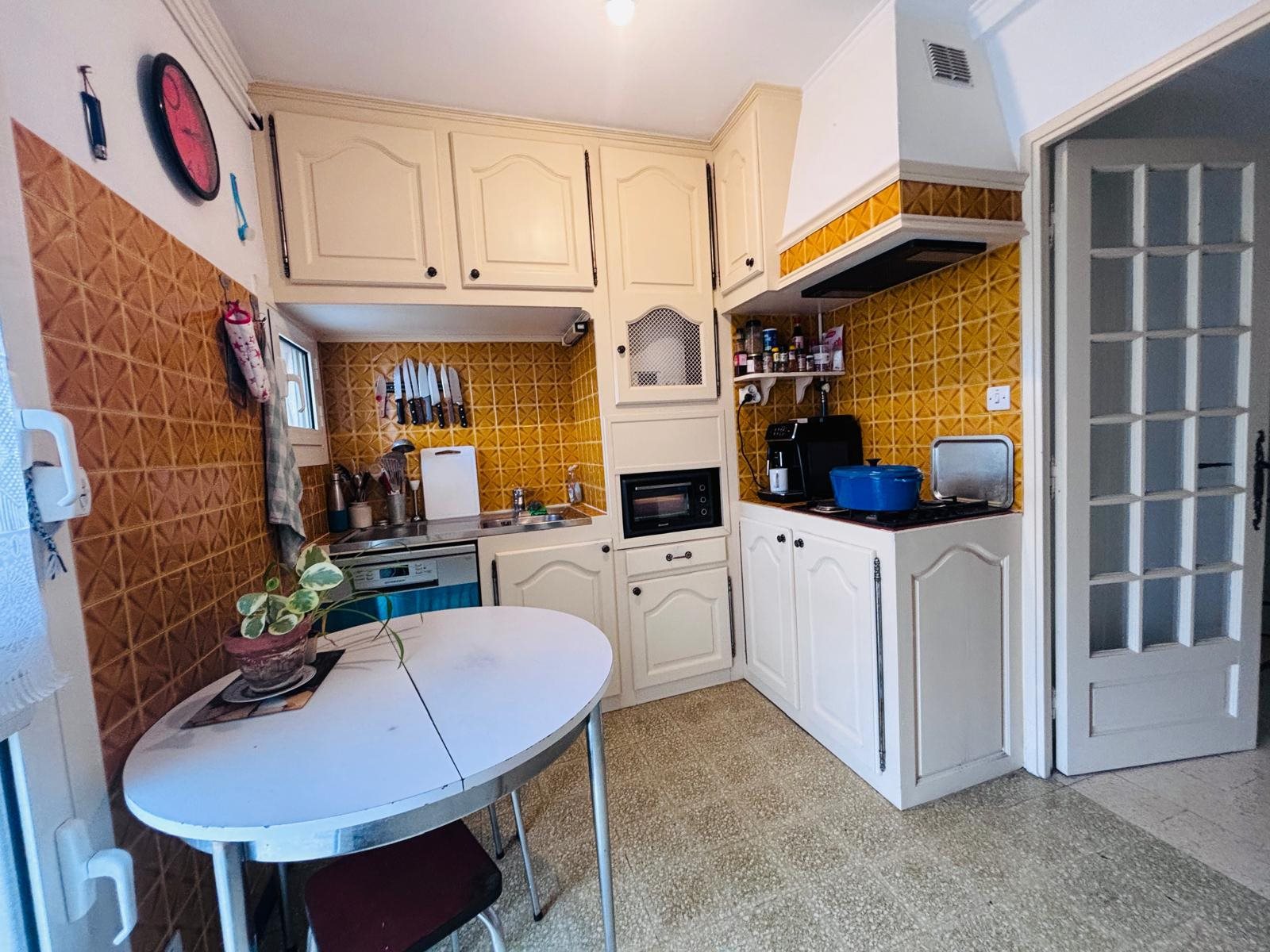 Appartement à vendre, 80m², Arles