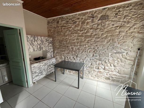 Appartement à louer, 25m², Nîmes