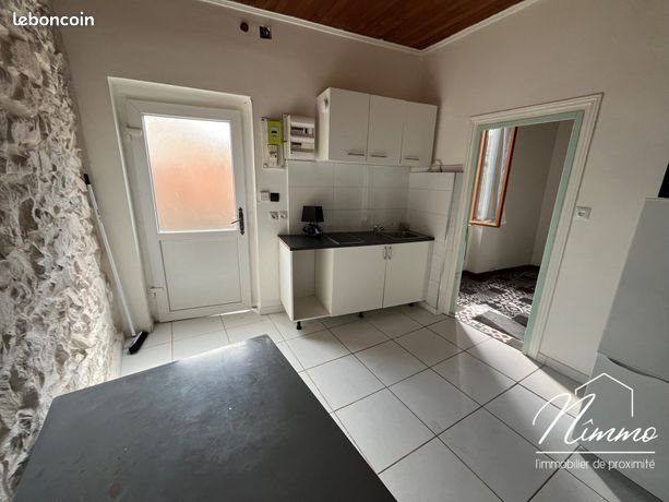 Appartement à louer, 25m², Nîmes