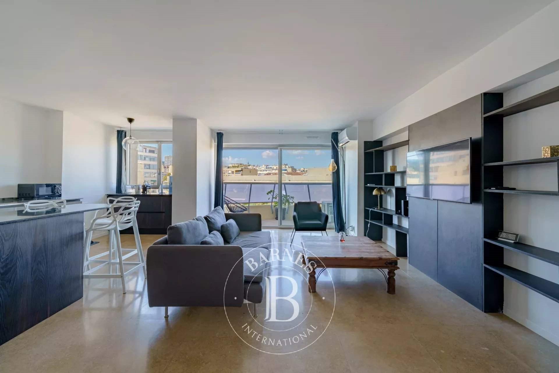 Appartement à louer, 91m², Marseille 8ème