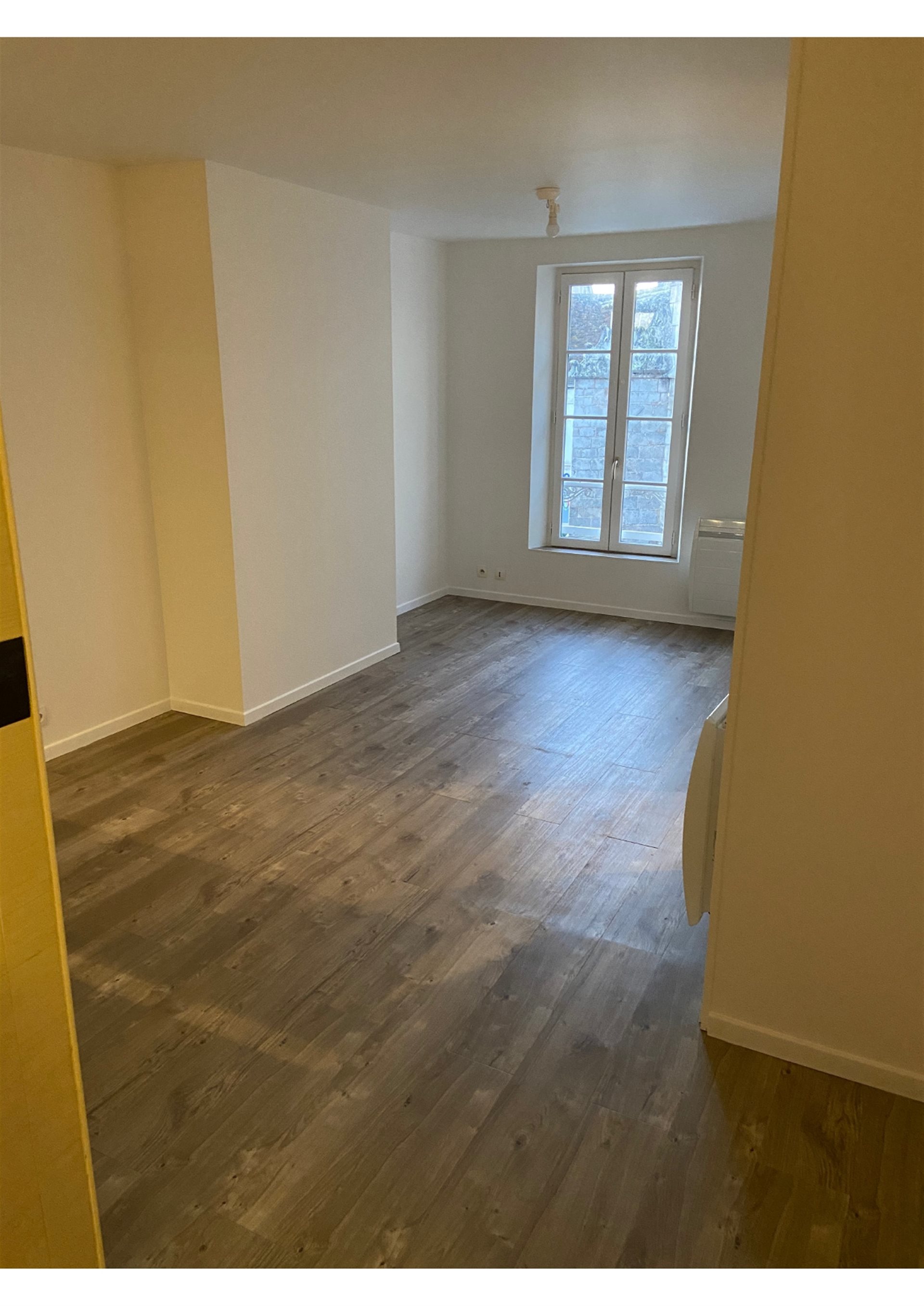 Appartement à louer, 59m², Villeneuve-sur-Yonne