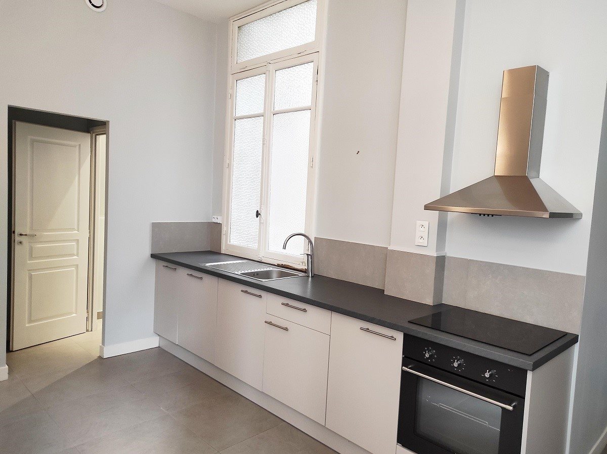 Appartement à louer, 84m², Paris 16ème