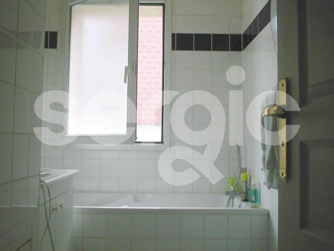 Appartement à louer, 28m², Lille