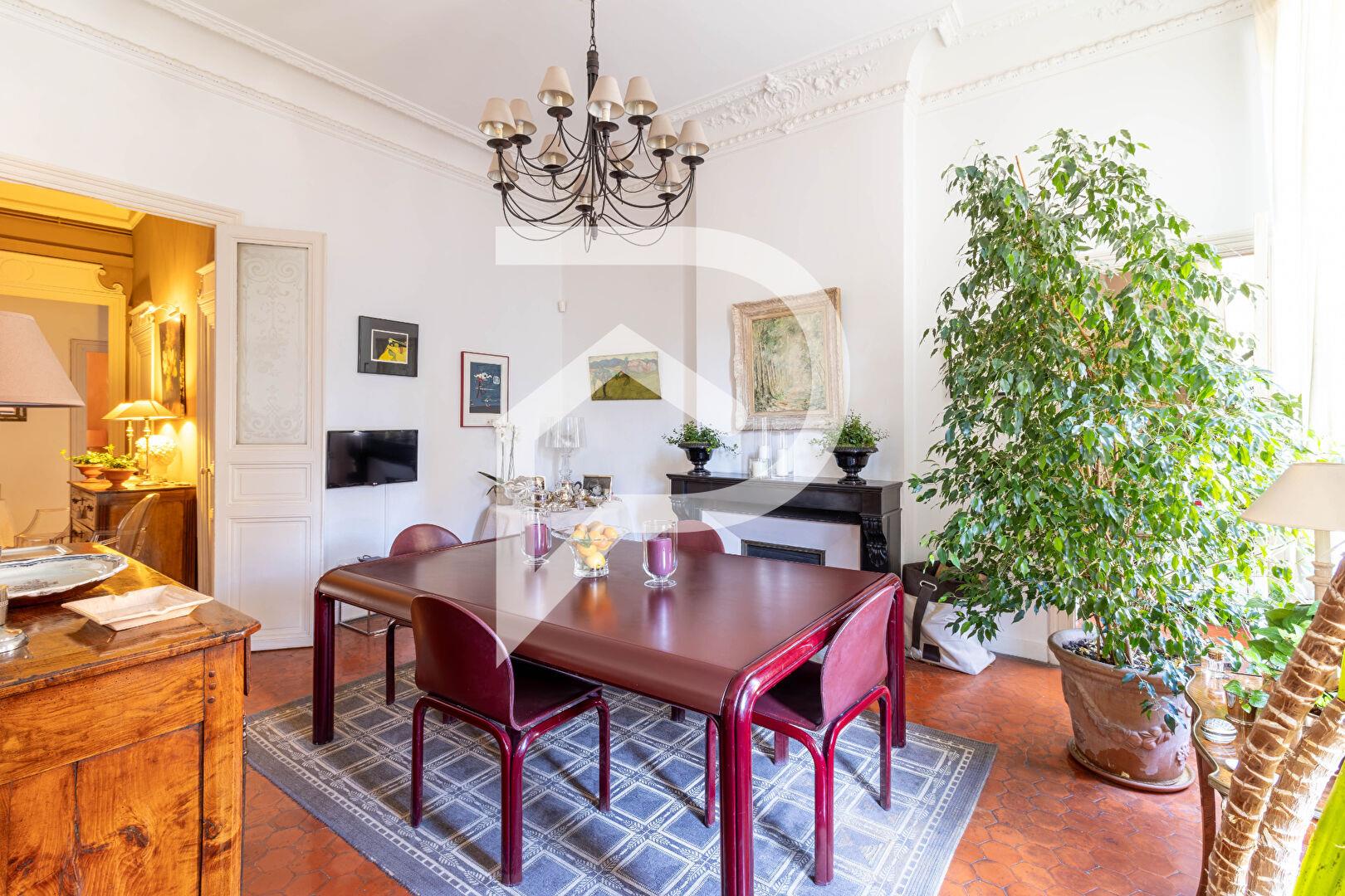 Appartement à vendre, 145m², Marseille 6ème