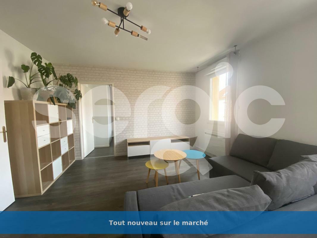 Appartement à louer, 48m², Lille