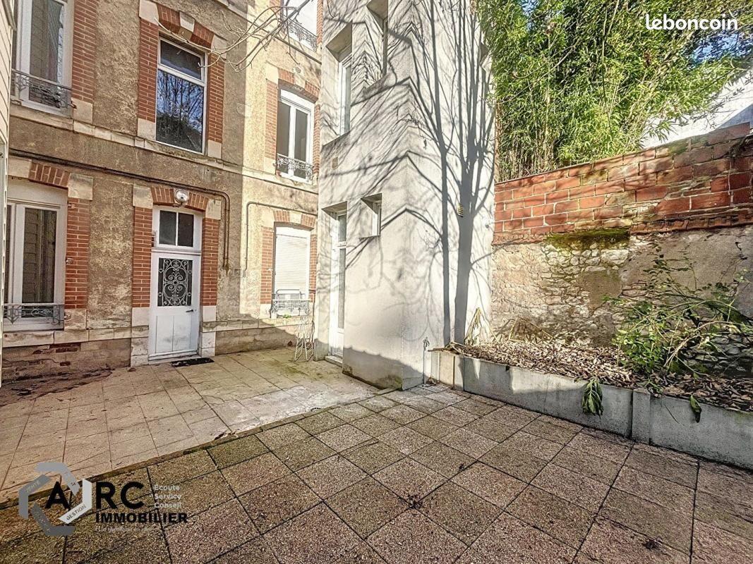 Appartement à louer, 33m², Orléans