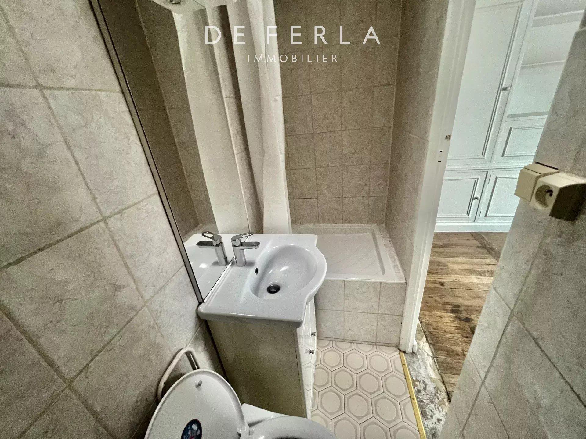 Appartement à louer, 13m², Paris 14ème