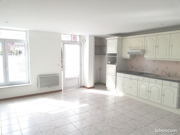 Appartement à louer, 48m², Lille