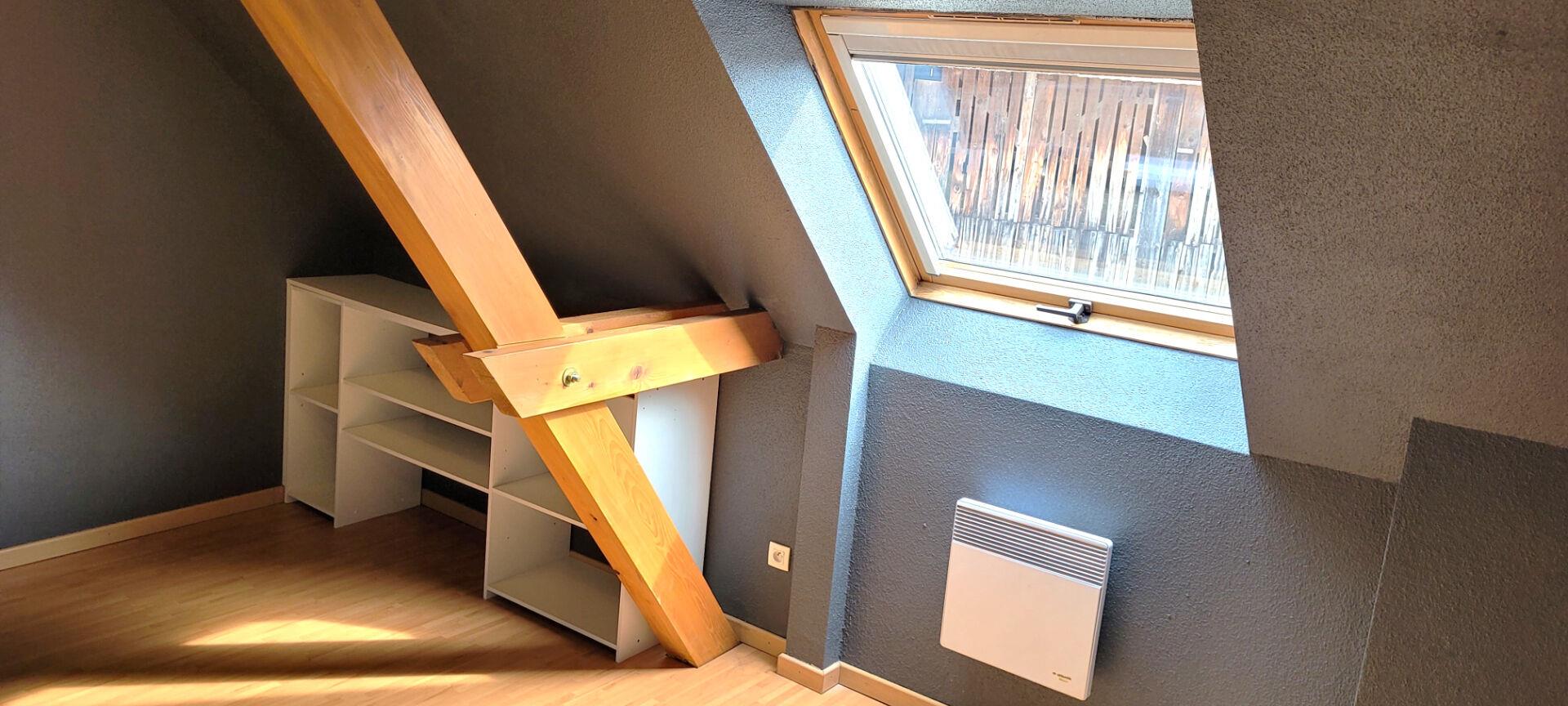 Appartement à louer, 87m², Kertzfeld