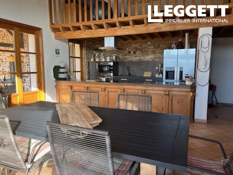 Maison à vendre, 200m², Apchat