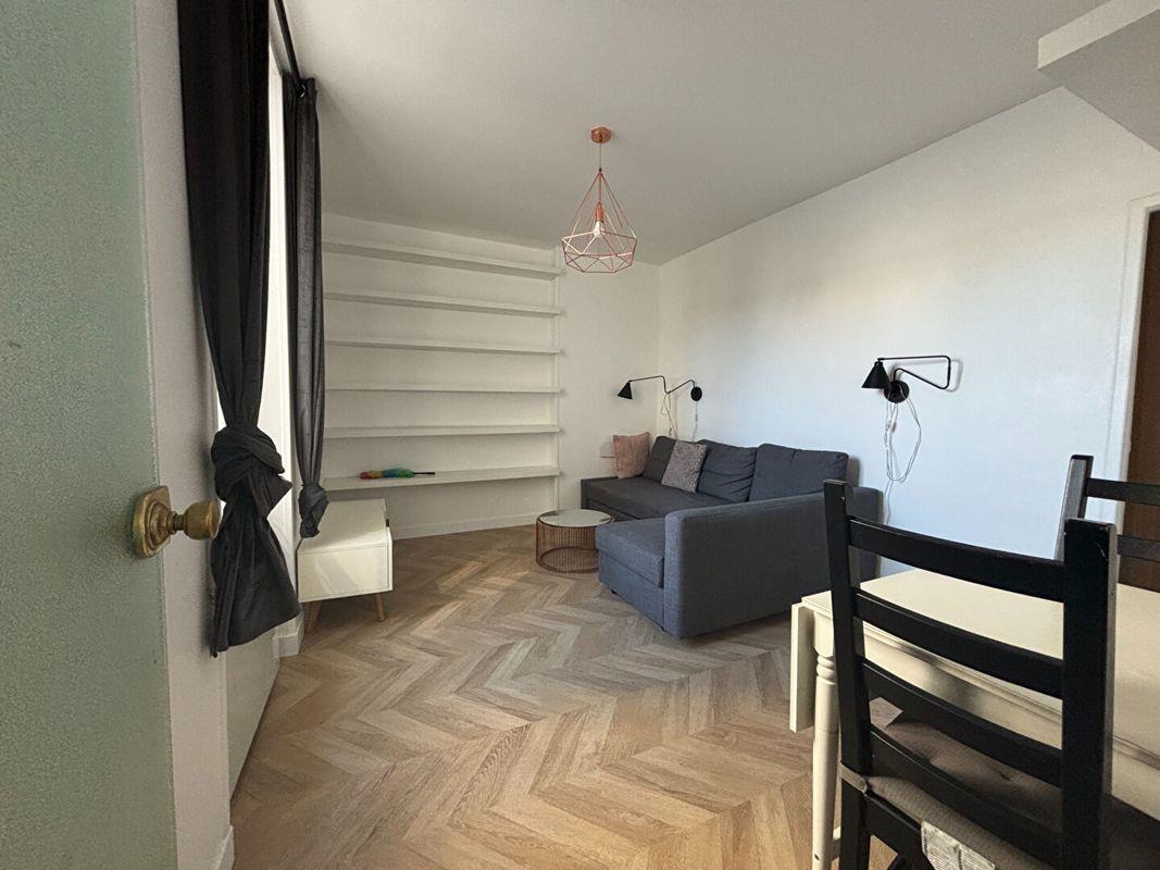 Appartement à louer, 32m², Paris 18ème