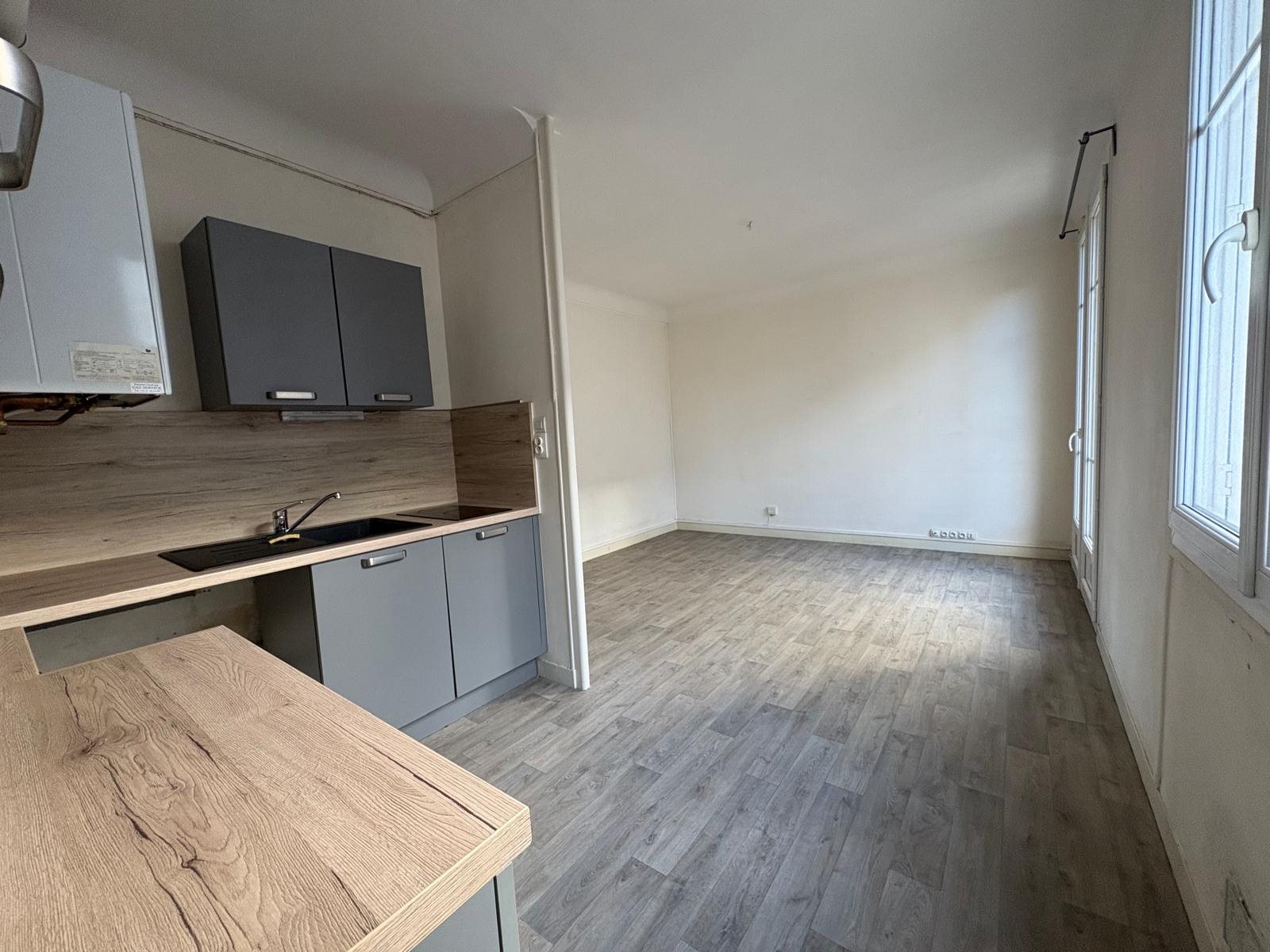 Appartement à louer, 37m², Tours