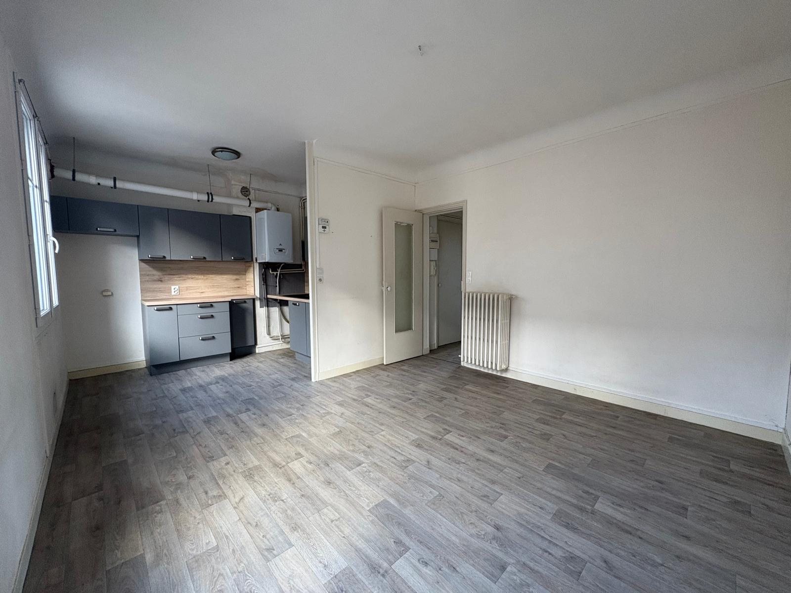 Appartement à louer, 37m², Tours
