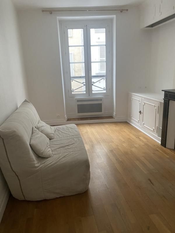 Appartement à louer, 26m², Paris 17ème