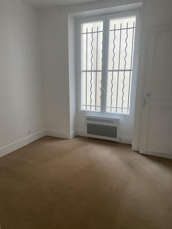 Appartement à louer, 26m², Paris 17ème