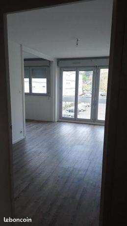 Appartement à louer, 78m², Tullins