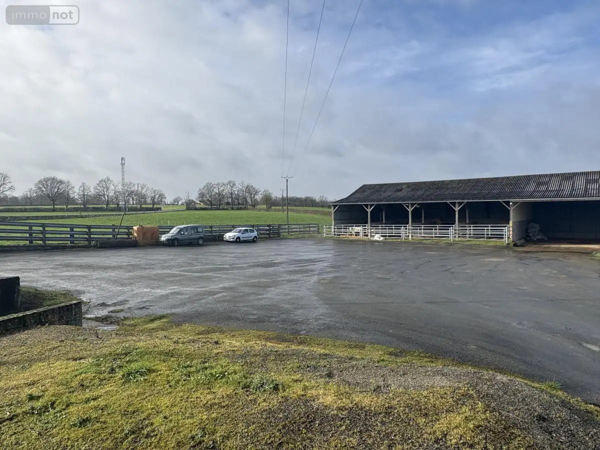 Maison à vendre, 120m², Livet