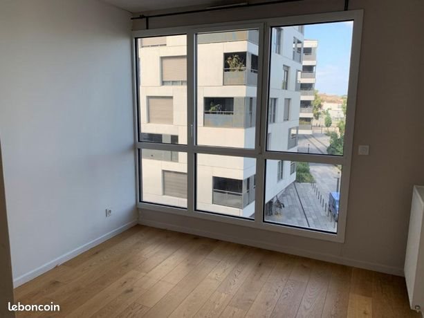 Appartement à louer, 81m², Bordeaux