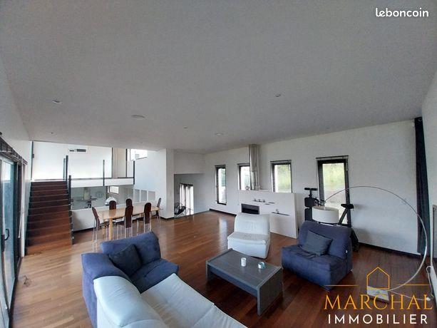 Maison à vendre, 206m², Corny-sur-Moselle