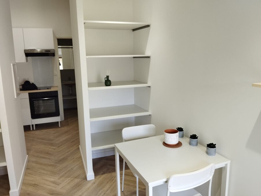 Appartement à louer, 28m², Manosque