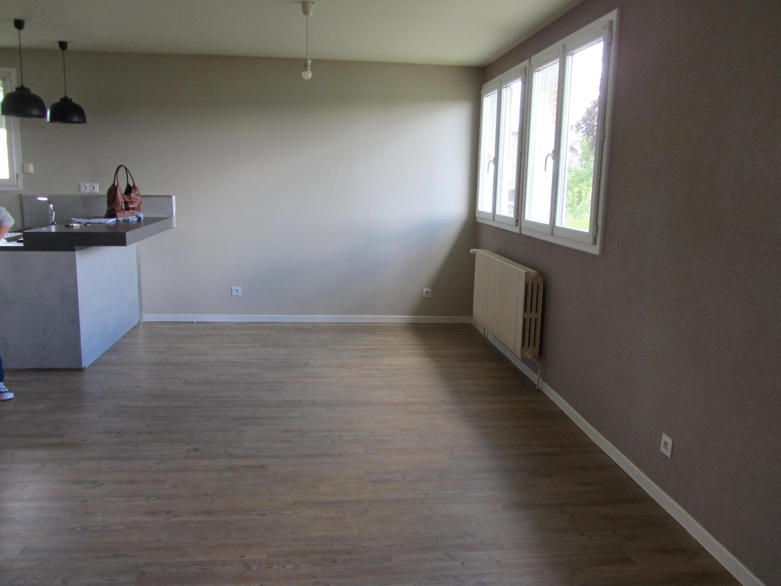 Maison à louer, 72m², Meymac