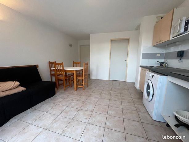 Appartement à louer, 34m², Calvisson