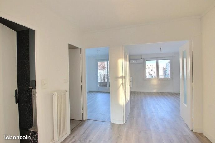 Appartement à louer, 54m², Marseille 2ème