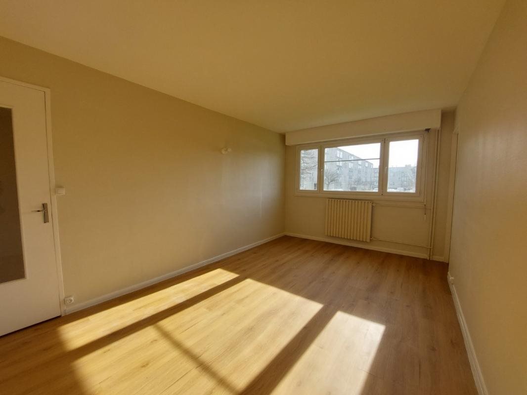 Appartement à louer, 41m², Mont-Saint-Aignan