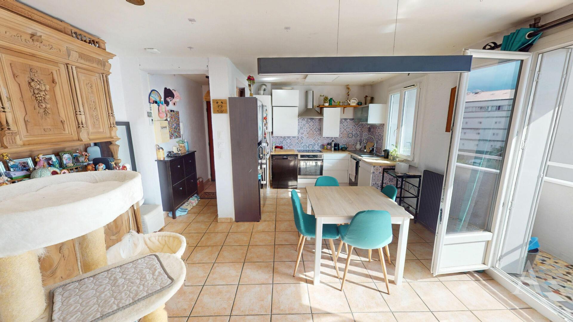 Appartement à vendre, 65m², Grenoble