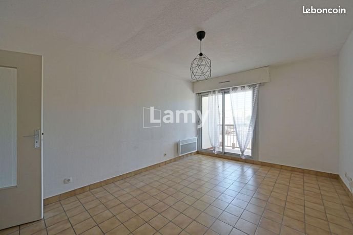 Appartement à vendre, 24m², Nîmes