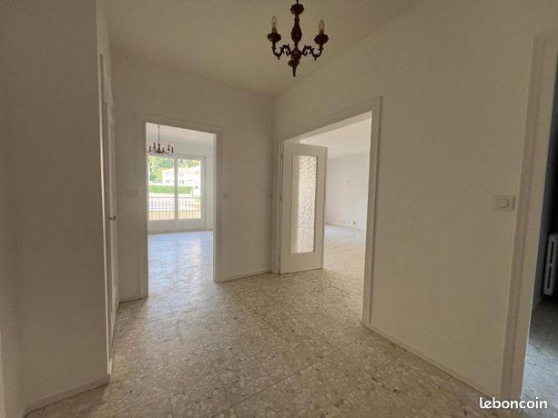 Appartement à louer, 123m², Saint-Etienne