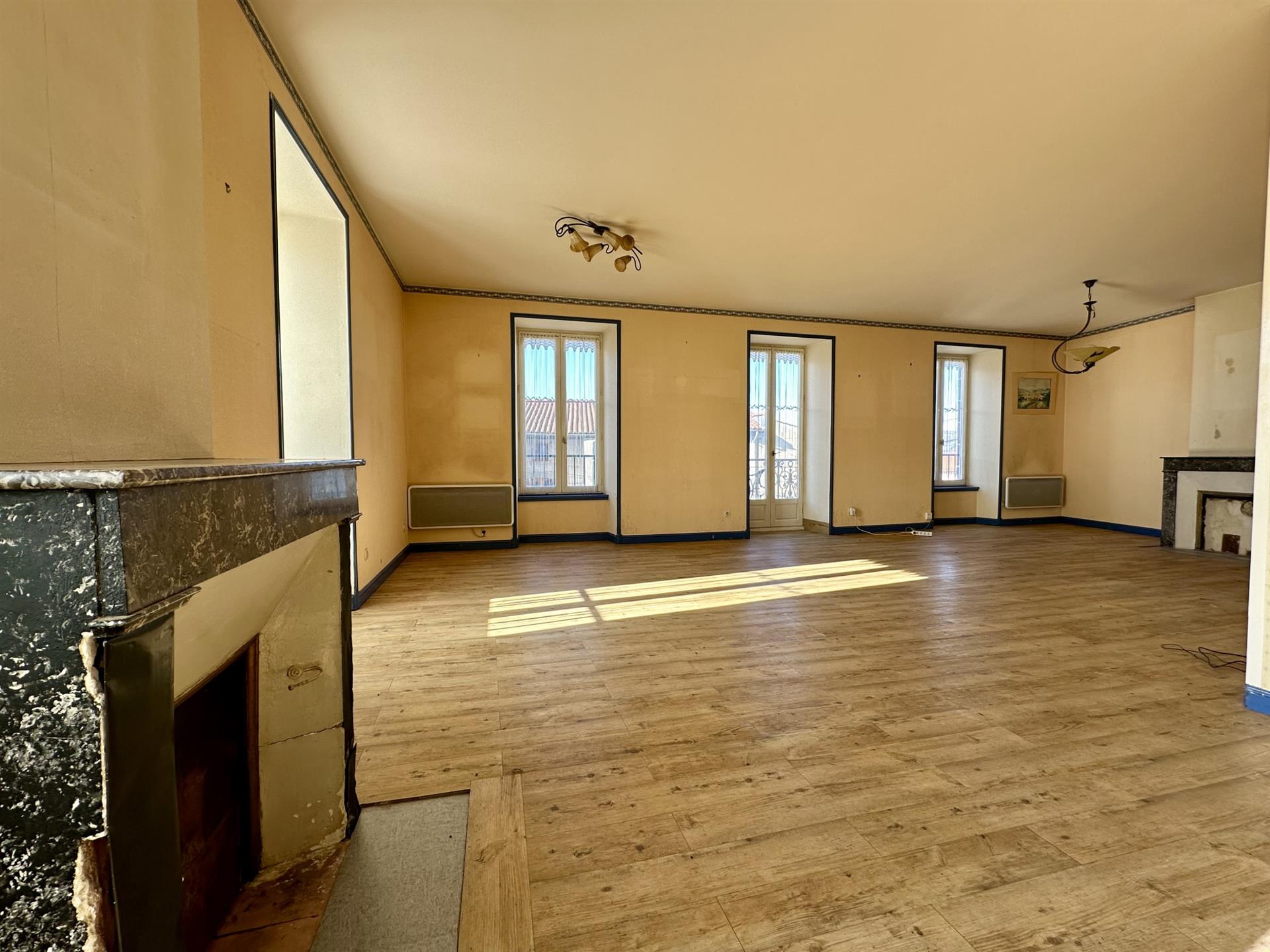 Appartement à vendre, 255m², Clermont-Ferrand