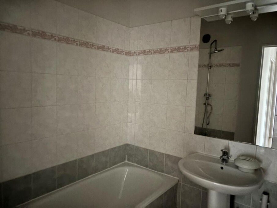 Appartement à louer, 72m², Pont-sur-Yonne