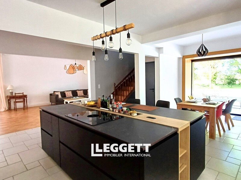 Maison à vendre, 240m², Mont-de-Marsan