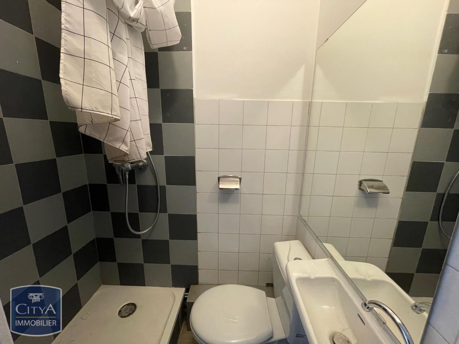 Appartement à louer, 13m², Saint-Etienne